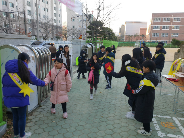 KakaoTalk_20191205_114746734_09.jpg